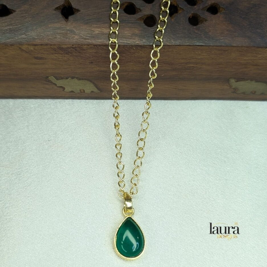 green pendant stone