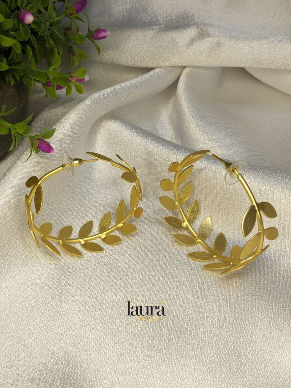 golden leaf earrings