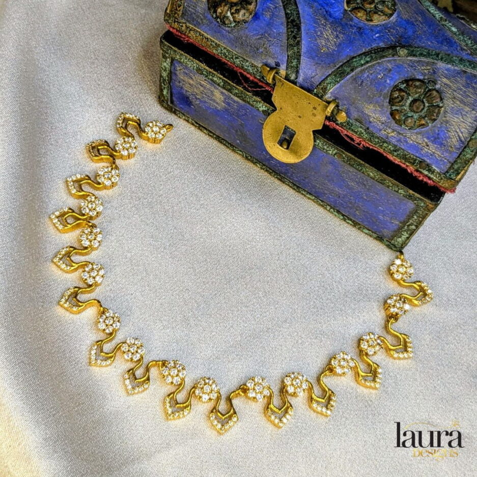 AD Necklace with white stones