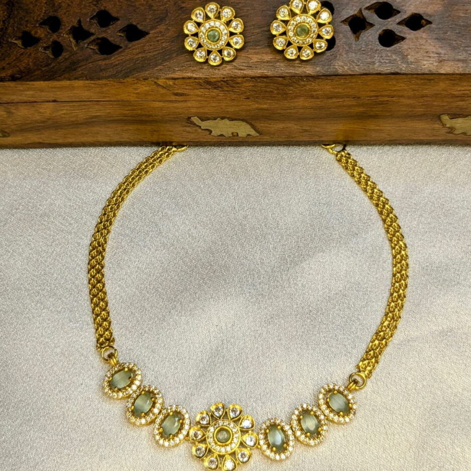 AD Necklace set