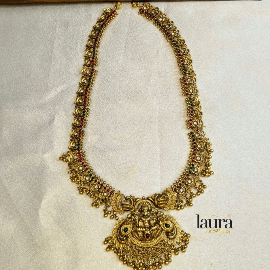 golden neckpieces combo set