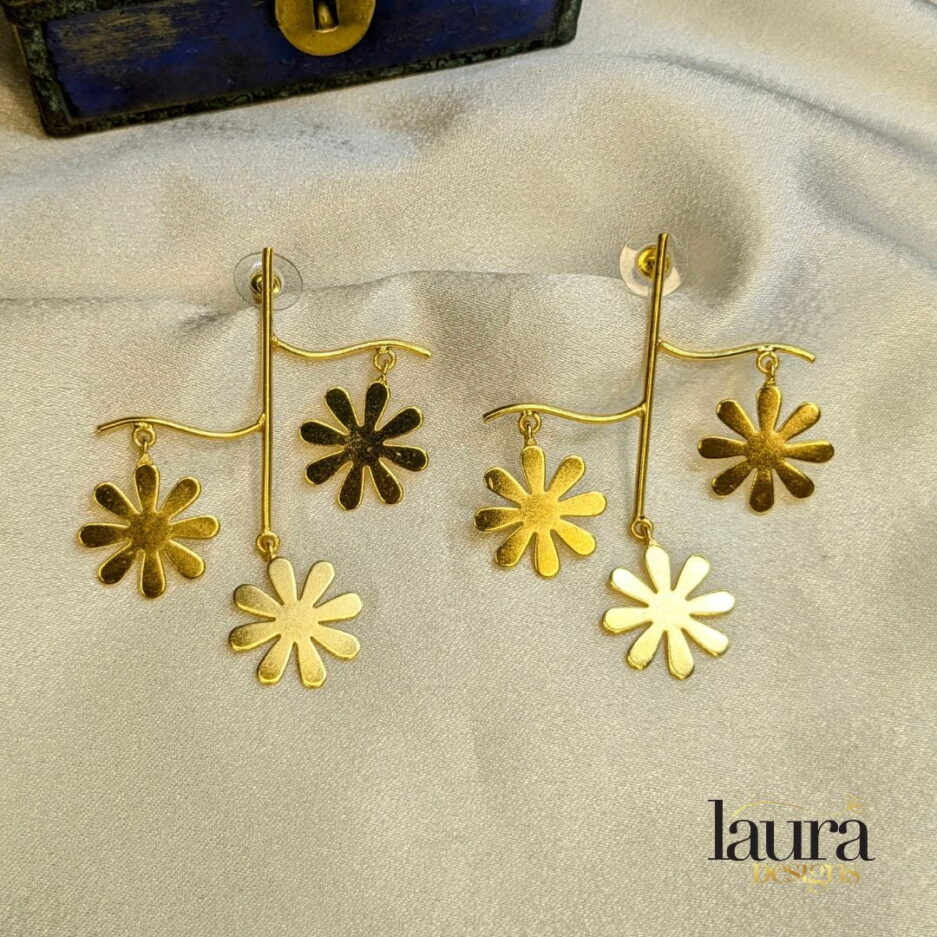 floral earrings