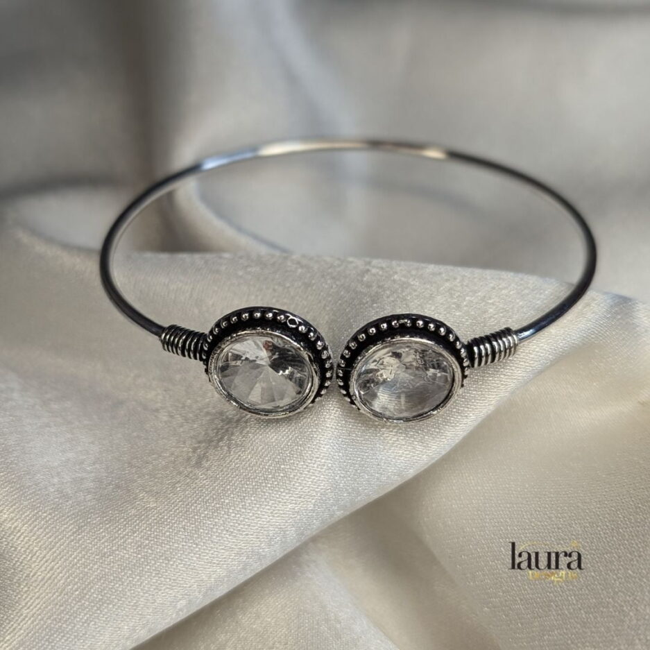 transparent stone bracelet