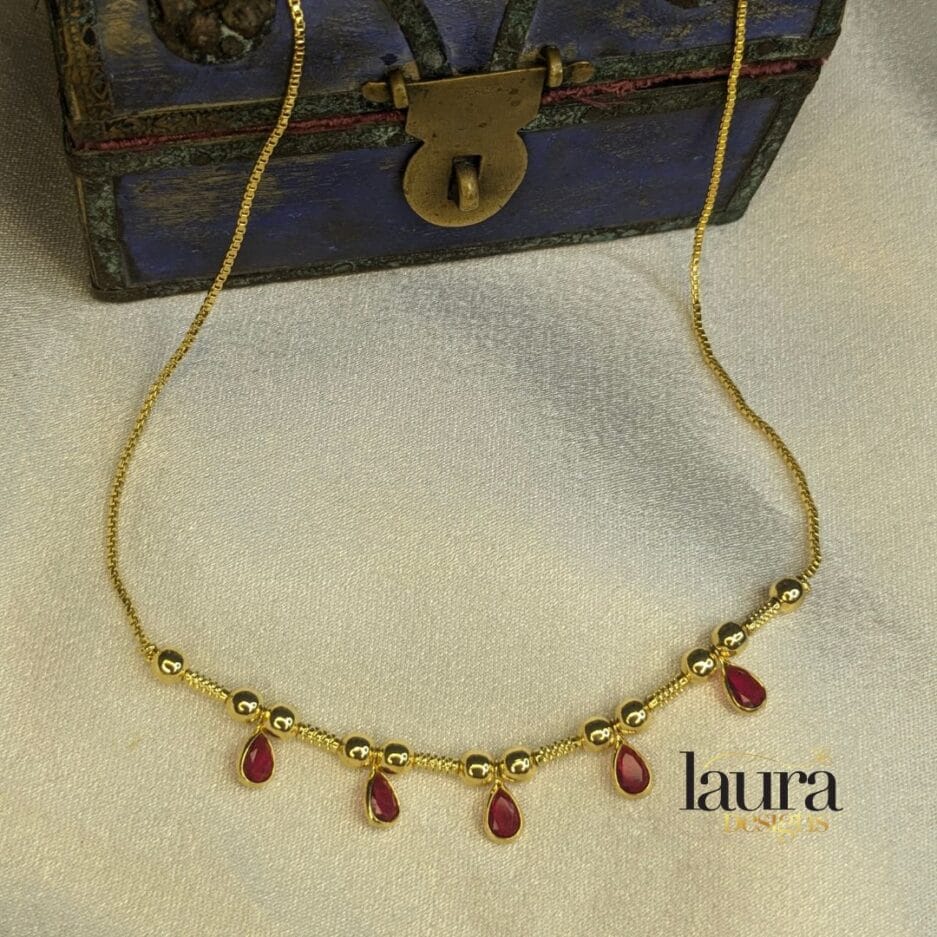 pink lightweight necklace