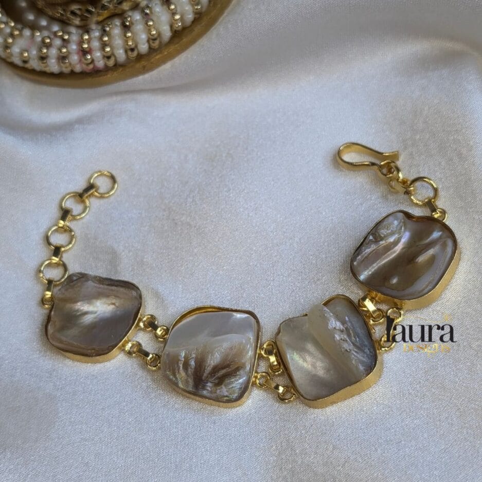 pearl bracelet