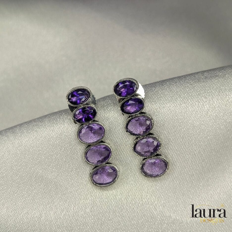 laura earring