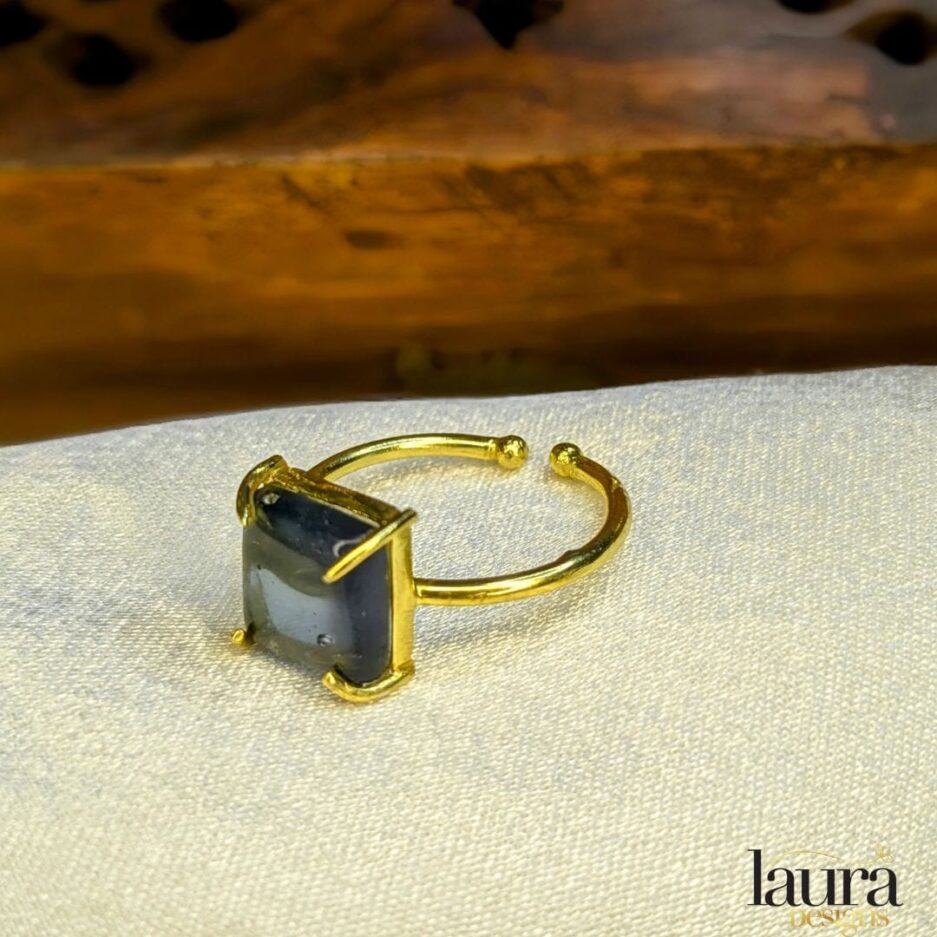 purple stone ring