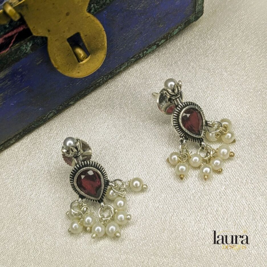 Dark red earrings