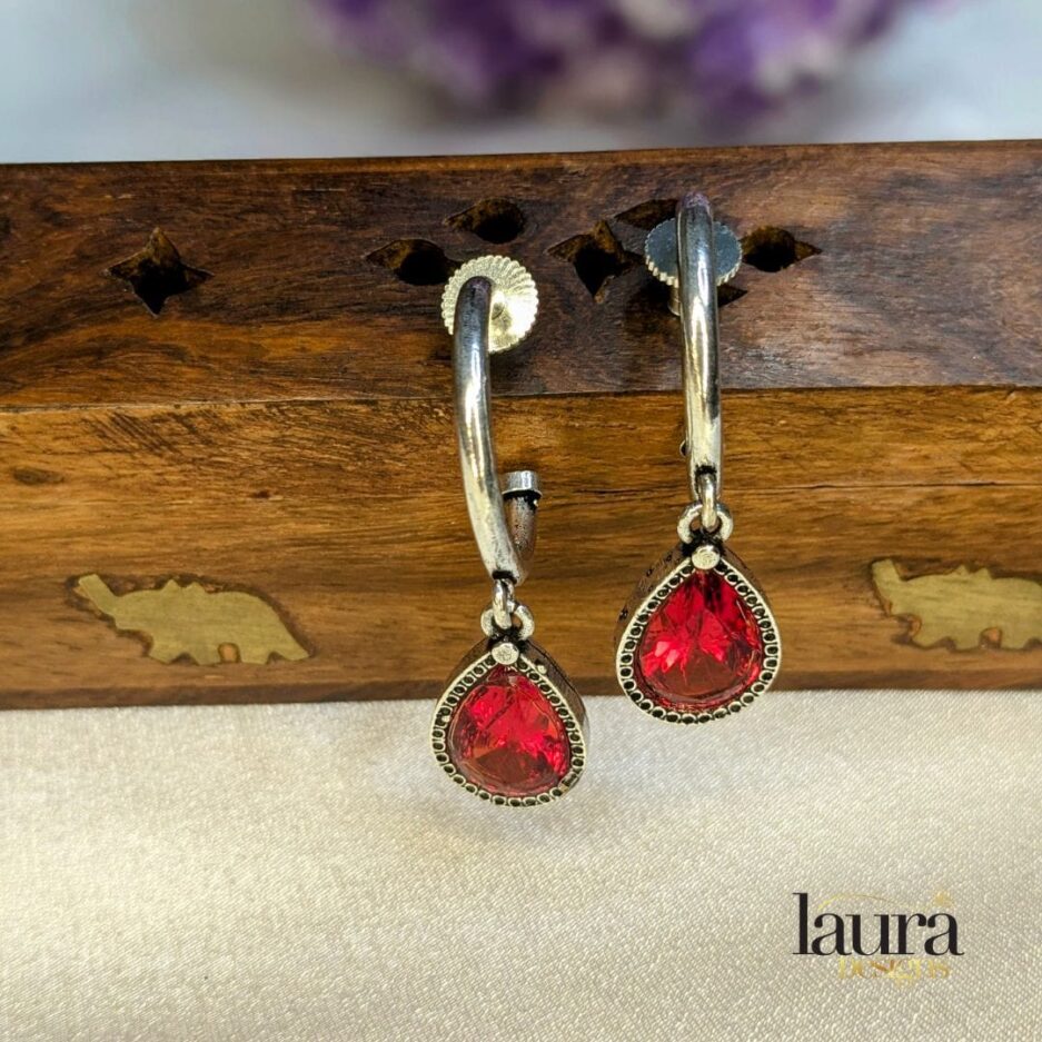 red earring (3)