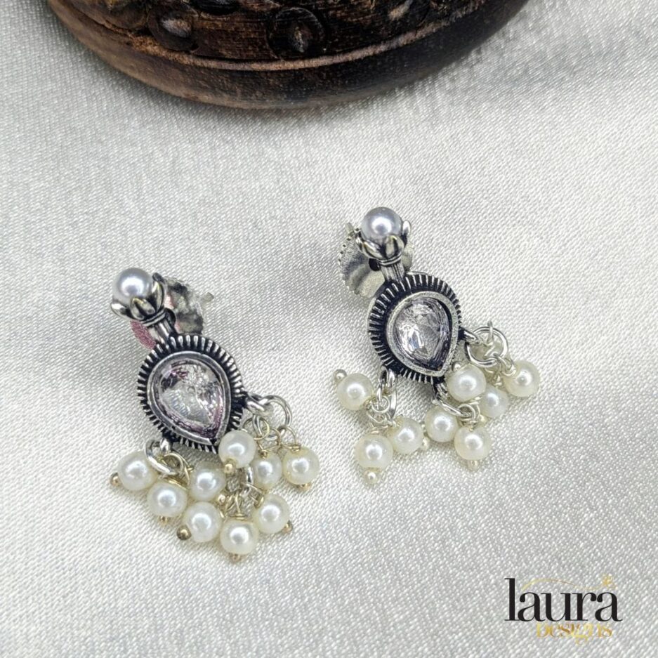 transparent earring (2)