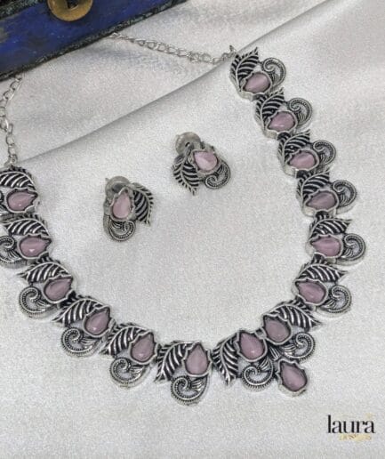 pink necklace set